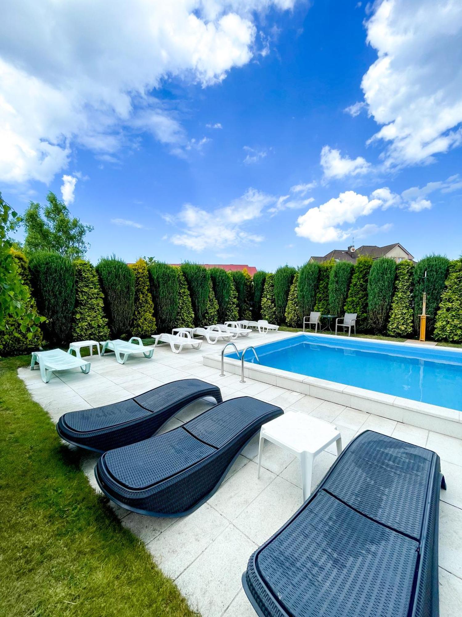 Riviera -Adults Only Villa Rewal Exterior photo