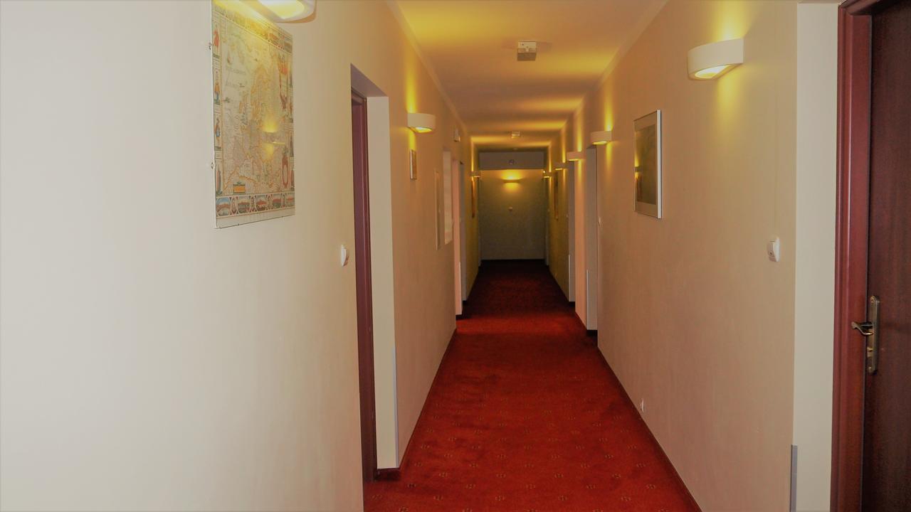 Riviera -Adults Only Villa Rewal Exterior photo